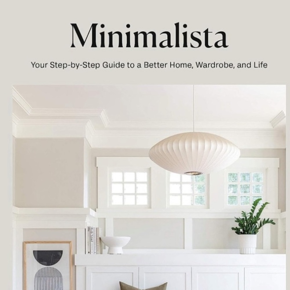 “Minimalista” Coffee Table Book